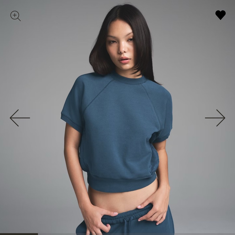 SKIMS Blue Crop Dolman Sleeve top